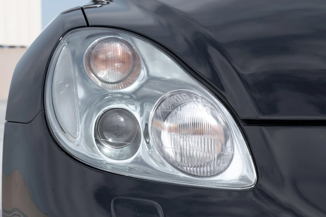 2005 Lexus SC430 - Image 19 of 31