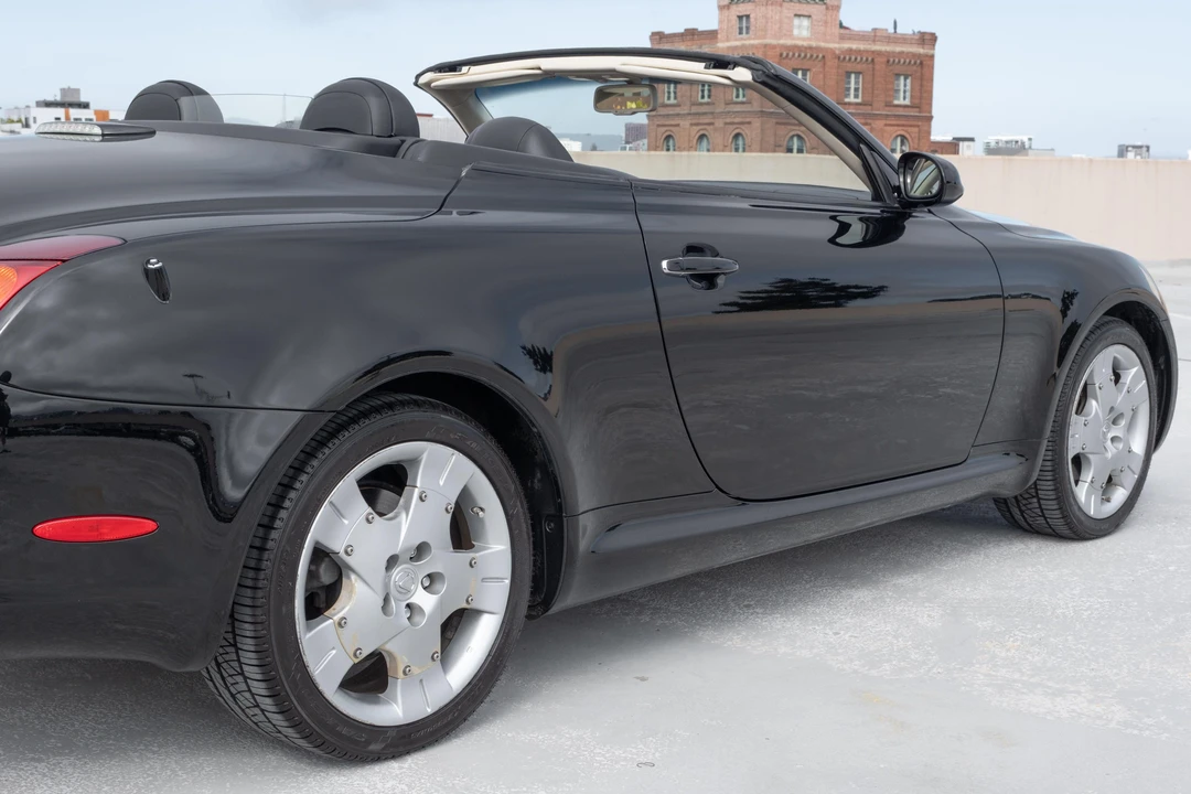 2005 Lexus SC430 - Image 23 of 31