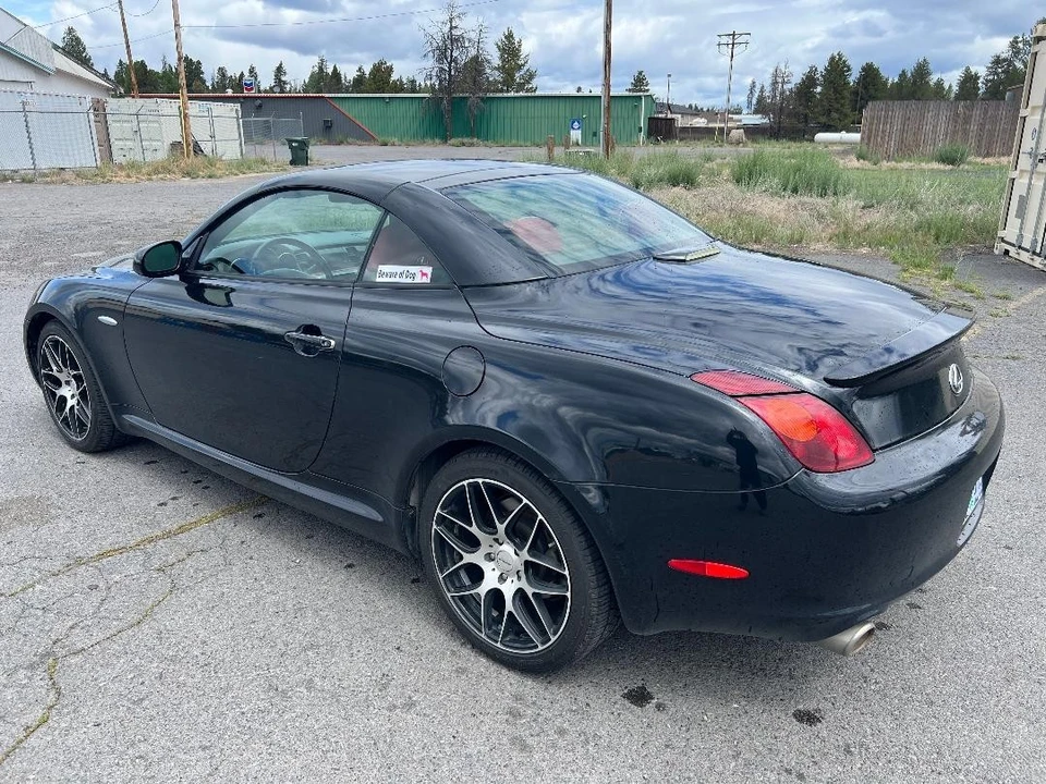 2005 Lexus SC430 - Image 2 of 26