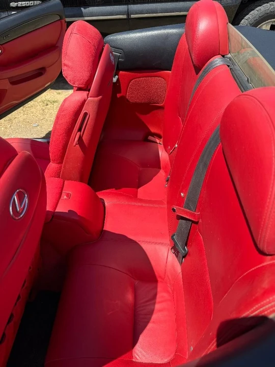 2005 Lexus SC430 - Image 20 of 26