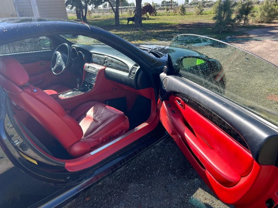 2005 Lexus SC430 - Image 8 of 26