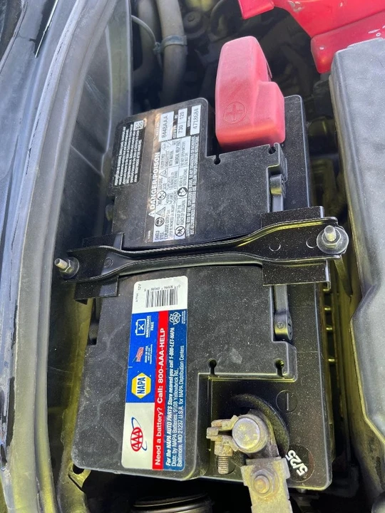 2005 Lexus SC430 - Image 13 of 26