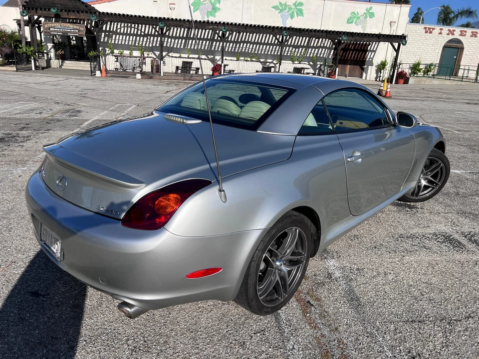 2005 Lexus SC430 - Image 21 of 31