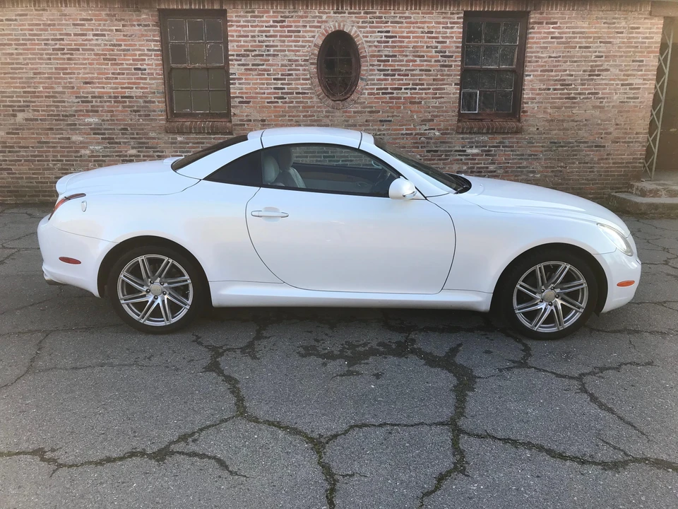 2005 Lexus SC430 - Image 16 of 31