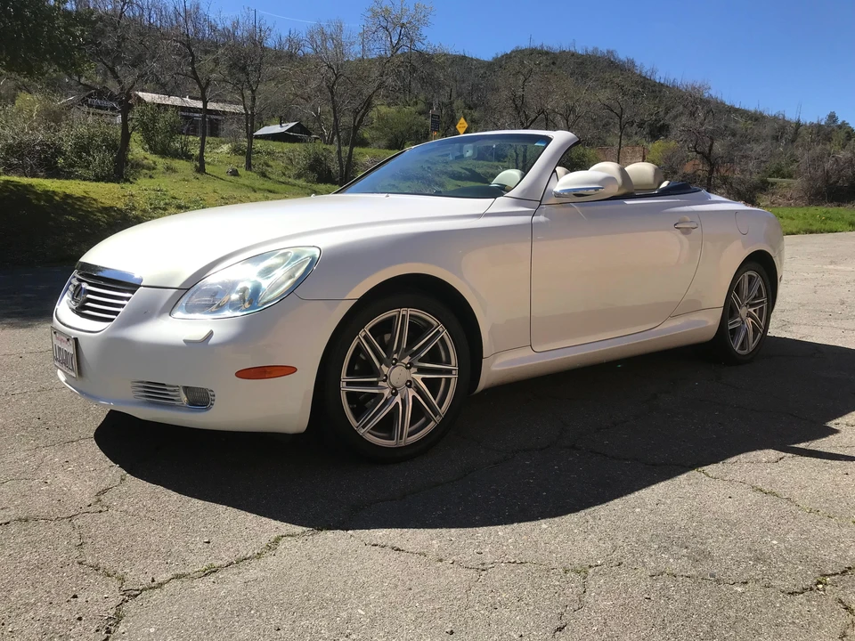 2005 Lexus SC430 - Image 6 of 31