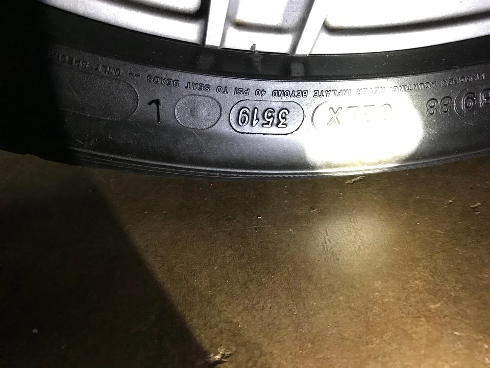 2005 Lexus SC430 - Image 31 of 31
