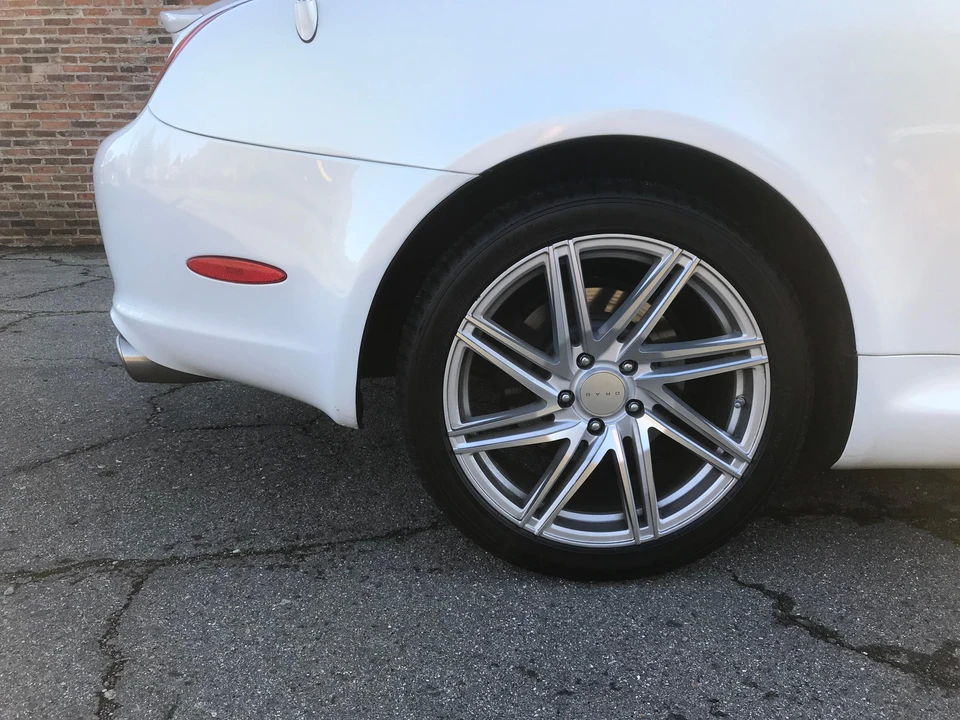 2005 Lexus SC430 - Image 28 of 31