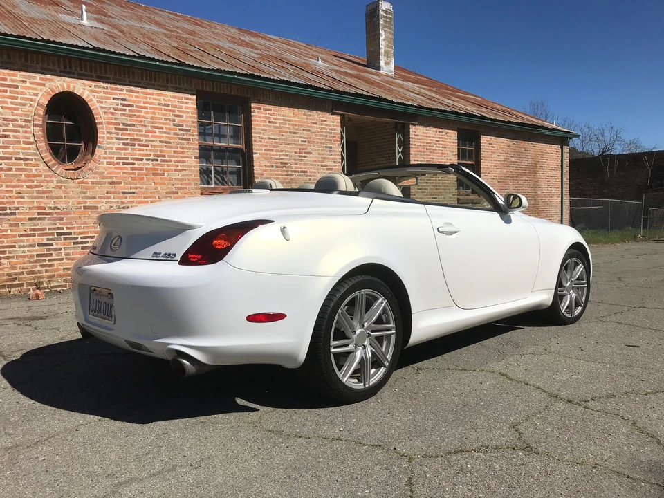 2005 Lexus SC430 - Image 9 of 31