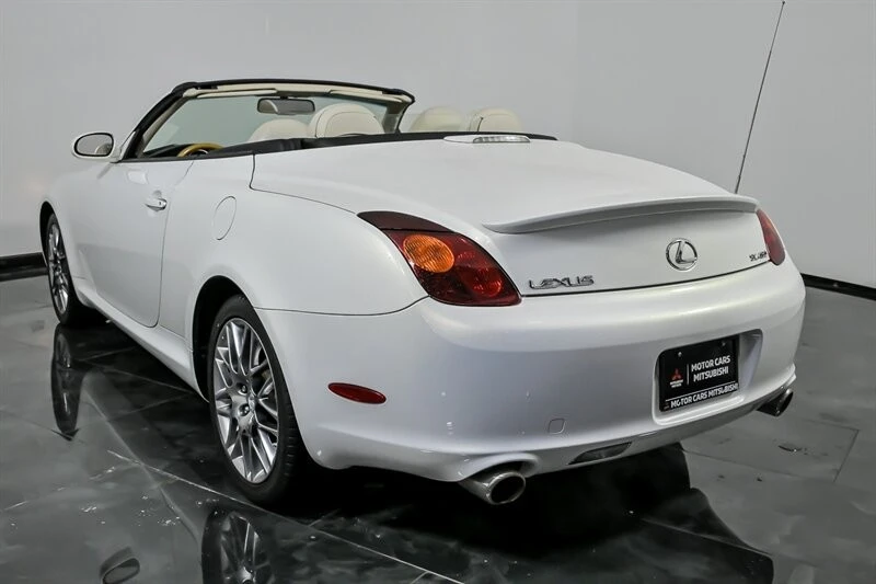 2005 Lexus SC430 - Image 8 of 21