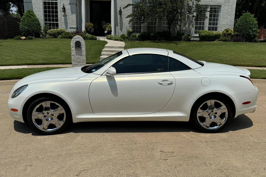 2005 Lexus SC430 - Image 3 of 31