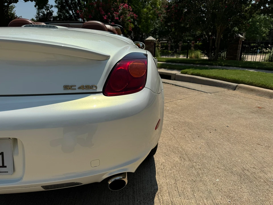2005 Lexus SC430 - Image 22 of 31