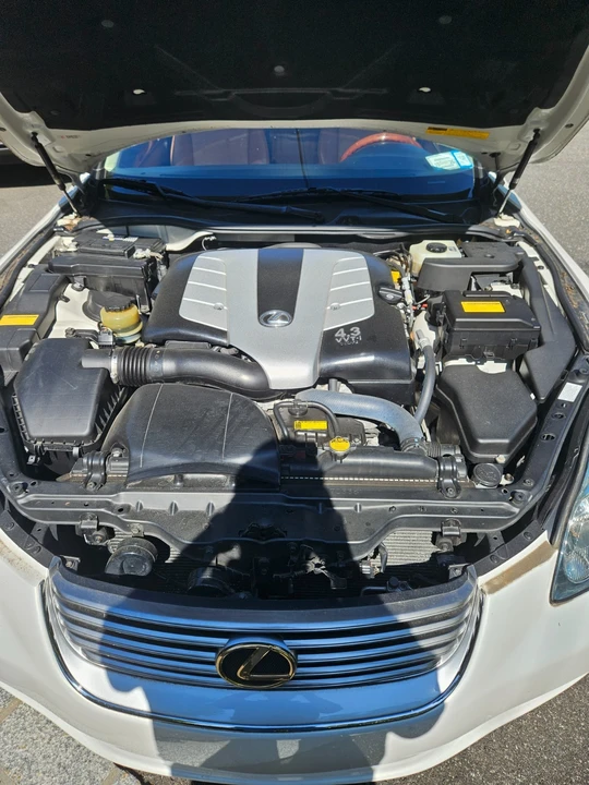 2005 Lexus SC430 - Image 3 of 11
