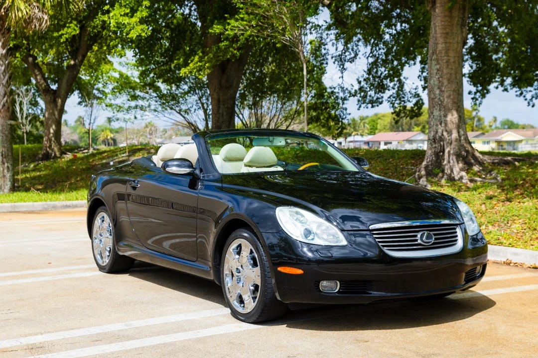 2005 Lexus SC430 - Image 13 of 31