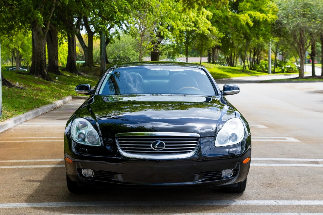 2005 Lexus SC430 - Image 3 of 31