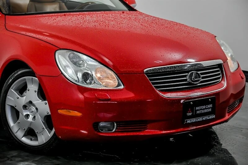 2005 Lexus SC430 - Image 2 of 31