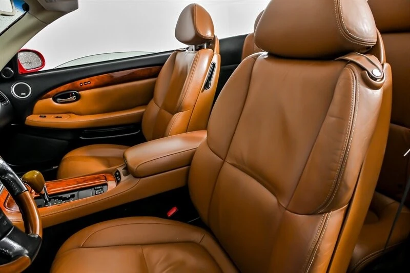 2005 Lexus SC430 - Image 20 of 31
