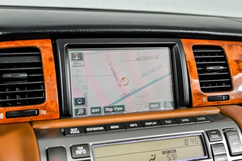2005 Lexus SC430 - Image 28 of 31
