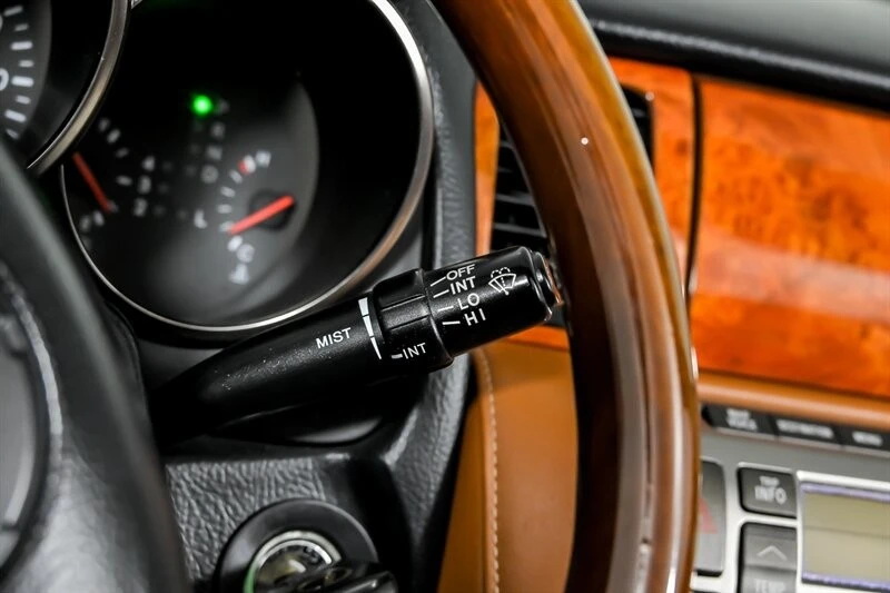 2005 Lexus SC430 - Image 27 of 31