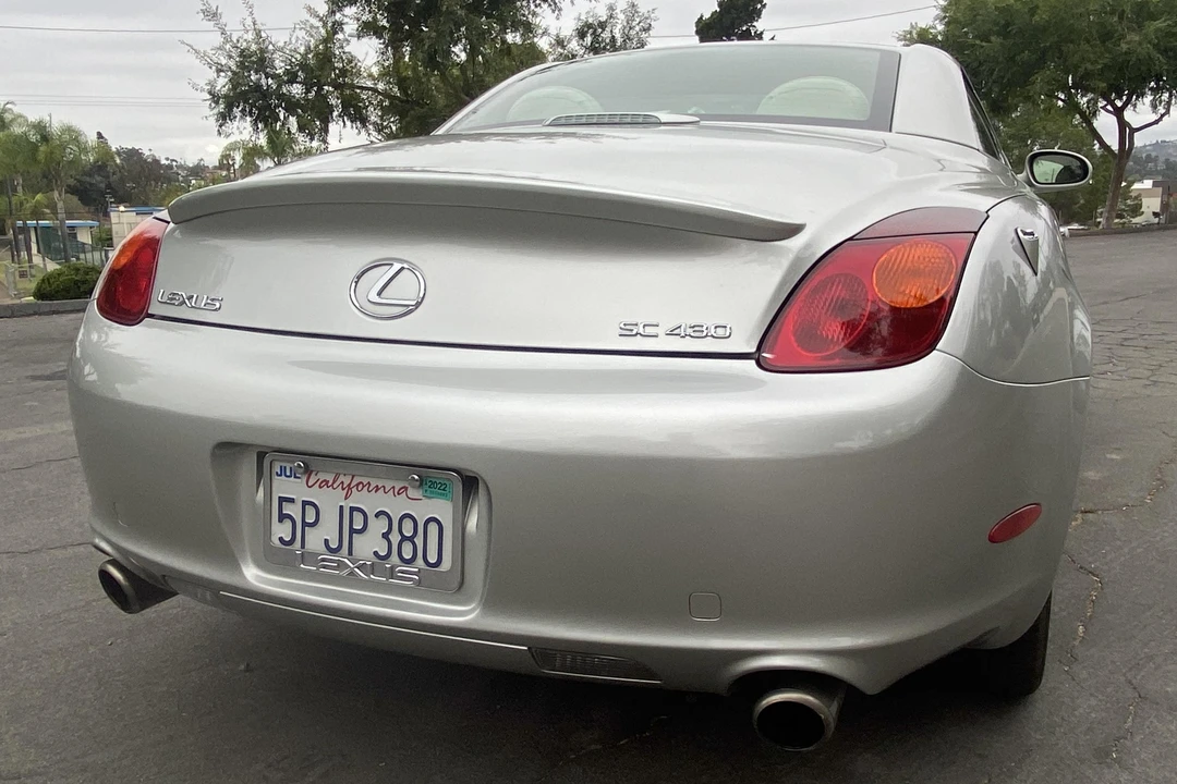 2005 Lexus SC430 - Image 5 of 31