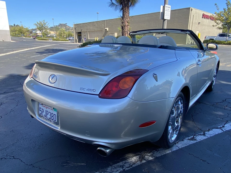 2005 Lexus SC430 - Image 9 of 31