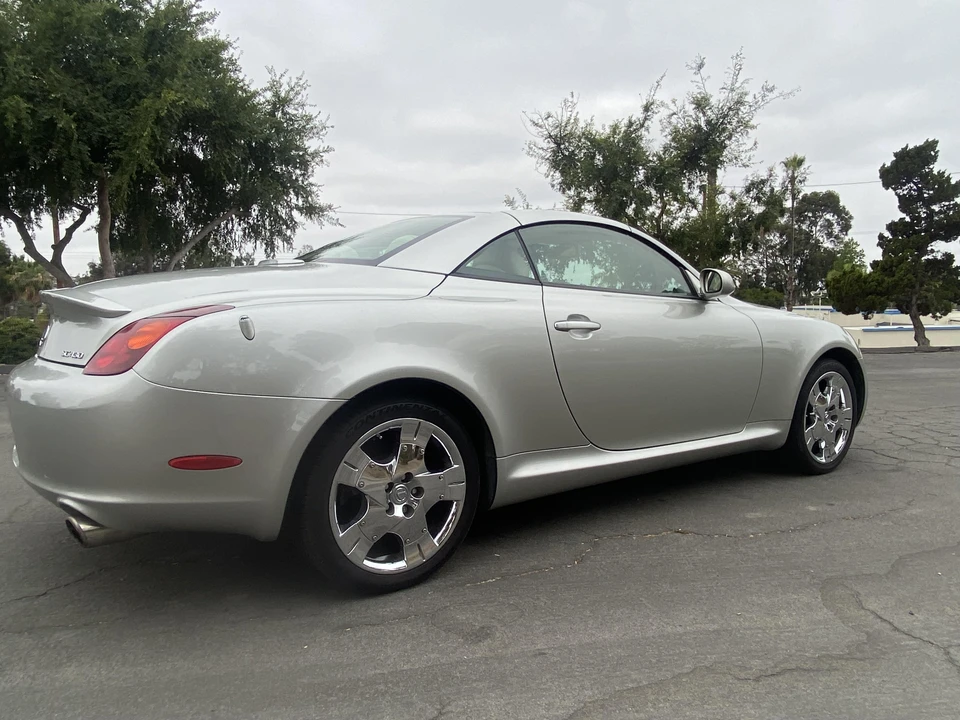 2005 Lexus SC430 - Image 17 of 31