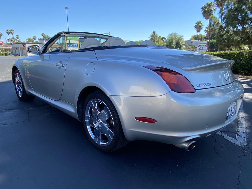 2005 Lexus SC430 - Image 7 of 31