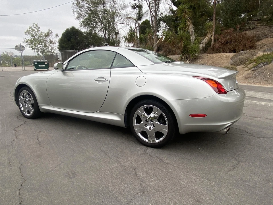2005 Lexus SC430 - Image 13 of 31