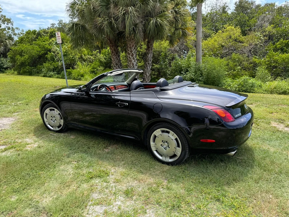 2005 Lexus SC430 - Image 18 of 31