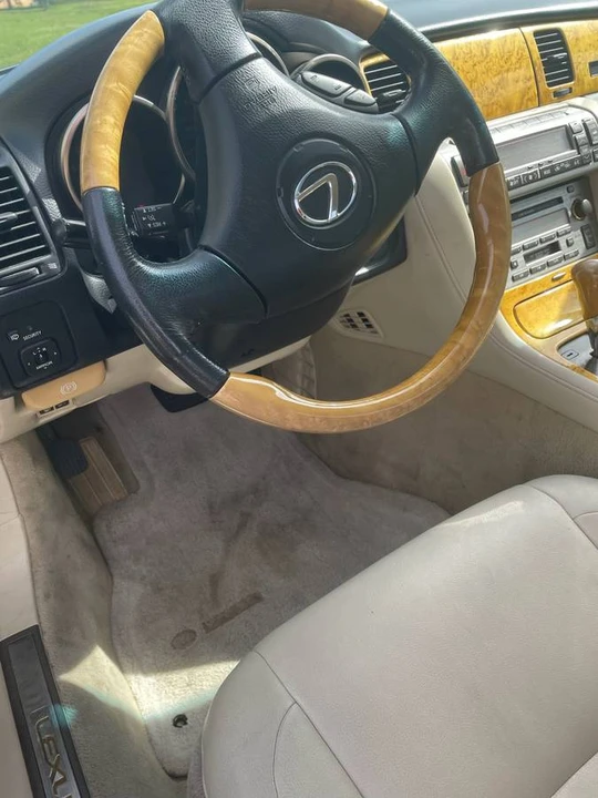 2005 Lexus SC430 - Image 7 of 12