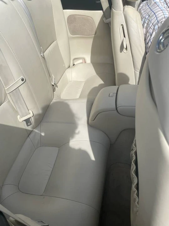 2005 Lexus SC430 - Image 9 of 12
