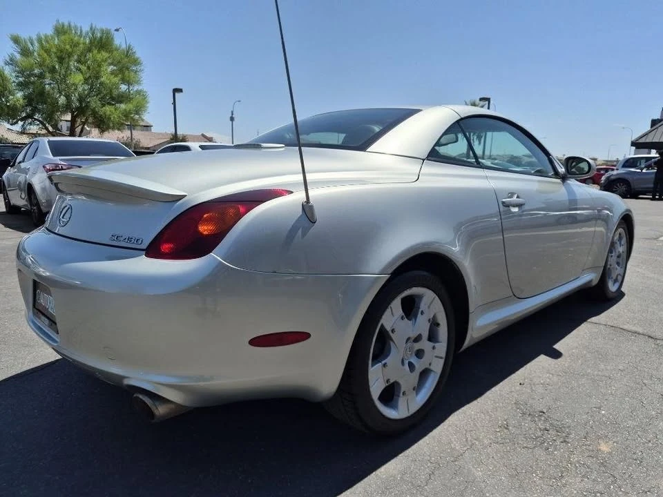 2005 Lexus SC430 - Image 4 of 20