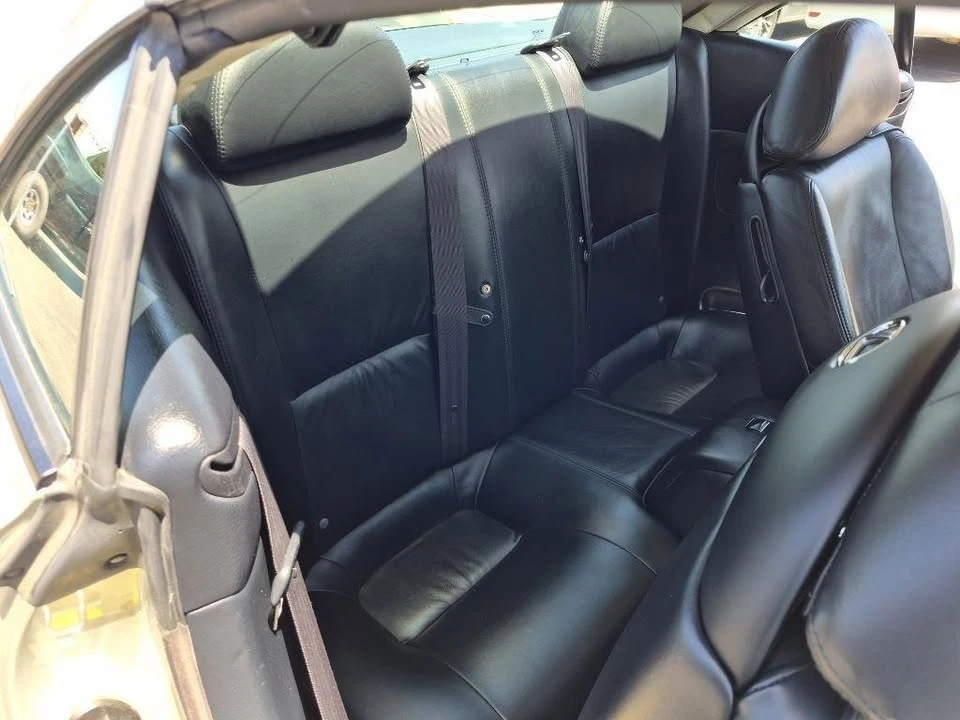 2005 Lexus SC430 - Image 16 of 20