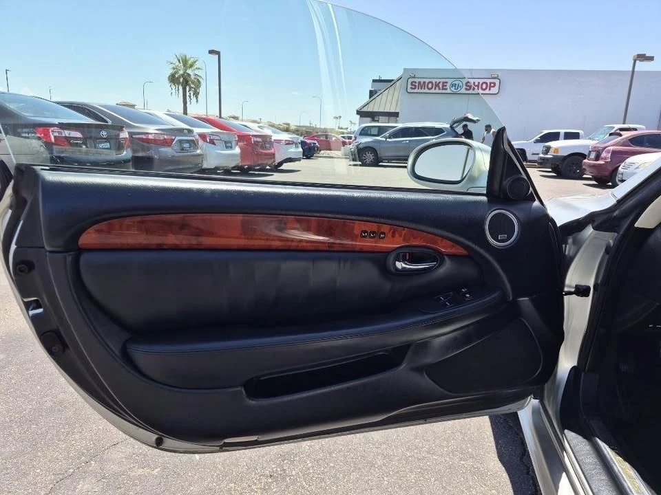 2005 Lexus SC430 - Image 13 of 20