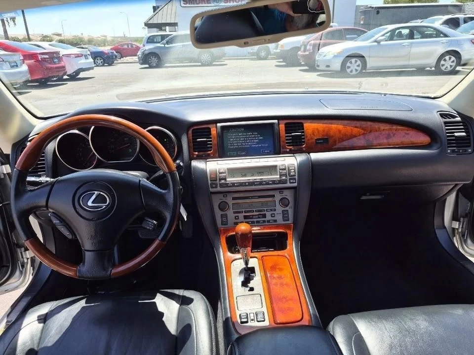 2005 Lexus SC430 - Image 17 of 20