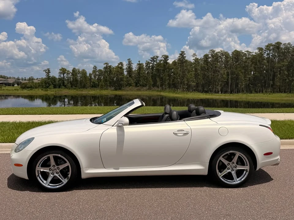 2005 Lexus SC430 - Image 3 of 20