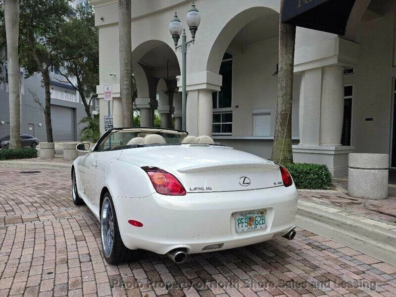 2005 Lexus SC430 - Image 13 of 18