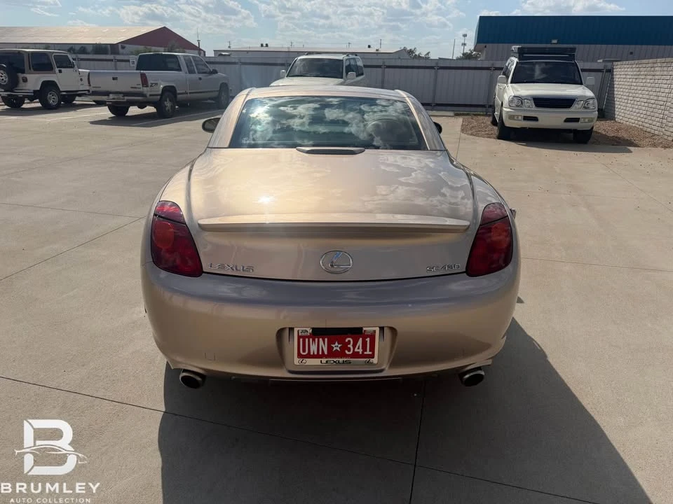 2005 Lexus SC430 - Image 4 of 20
