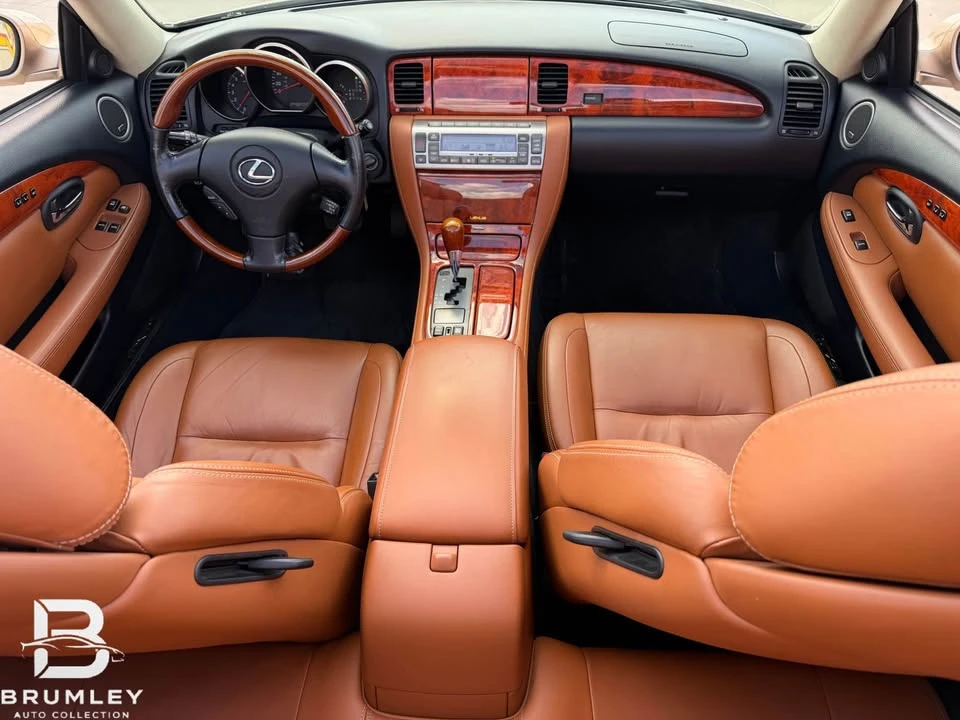 2005 Lexus SC430 - Image 18 of 20