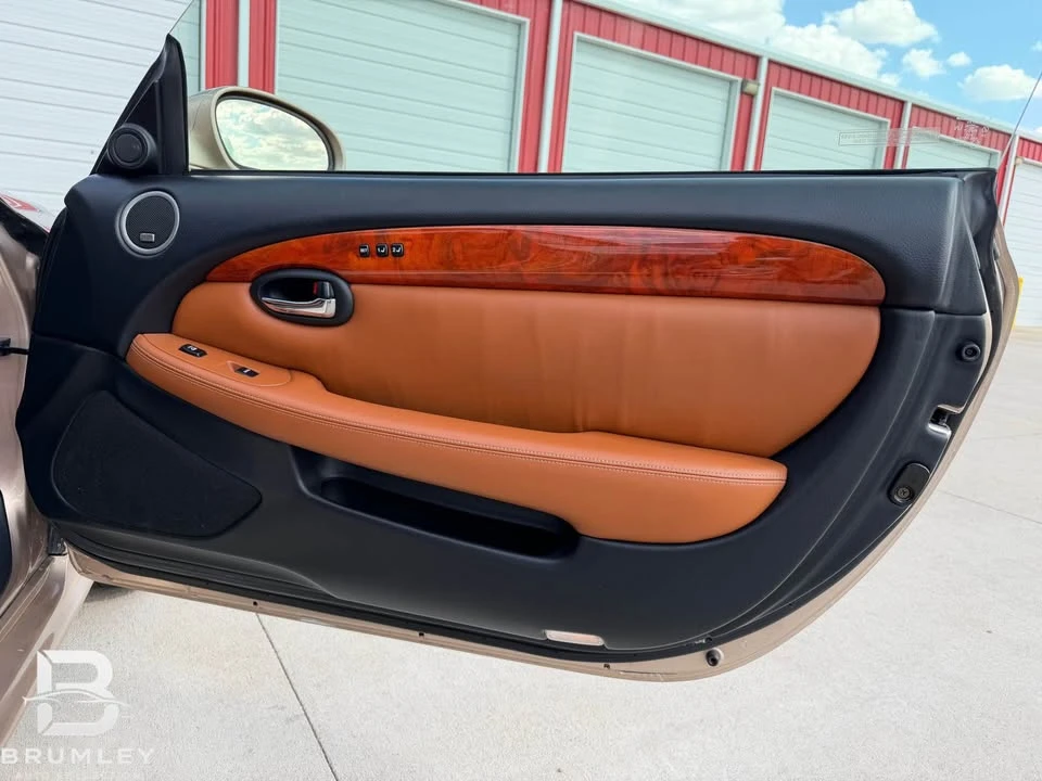 2005 Lexus SC430 - Image 20 of 20