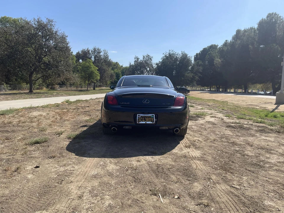2005 Lexus SC430 - Image 18 of 31