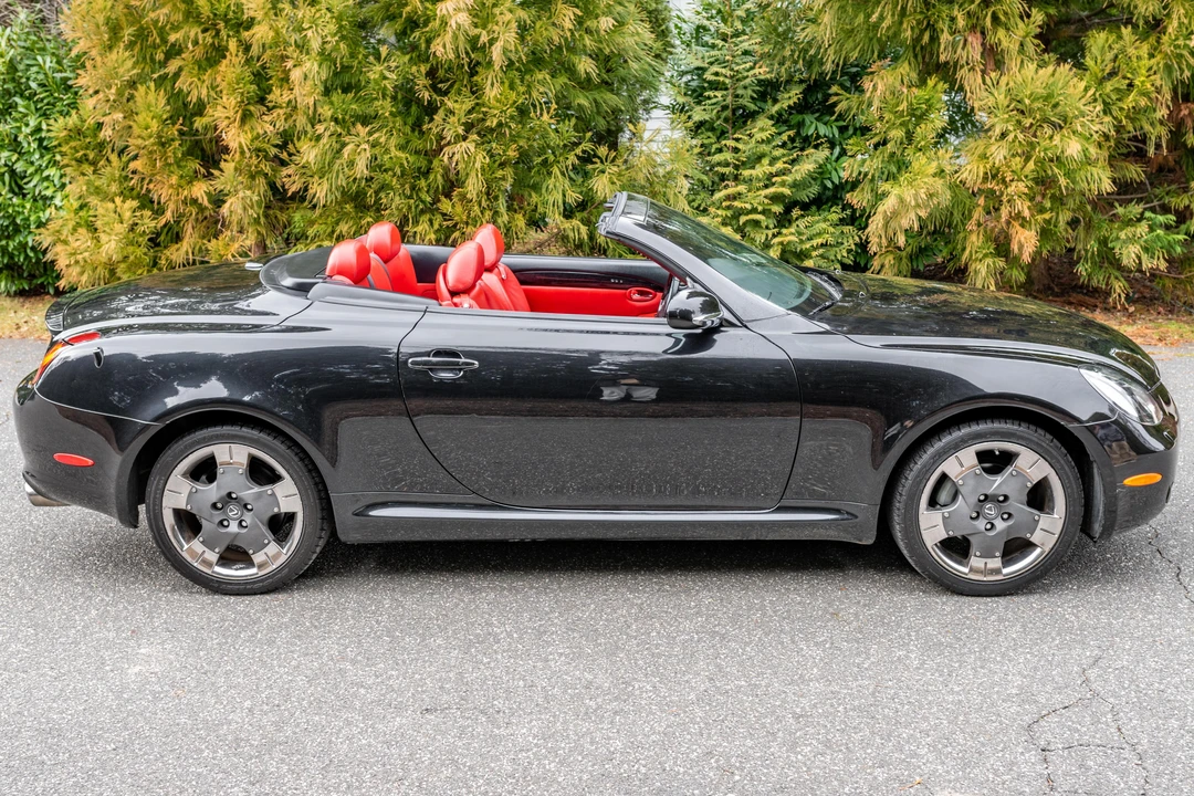 2005 Lexus SC430 - Image 3 of 31