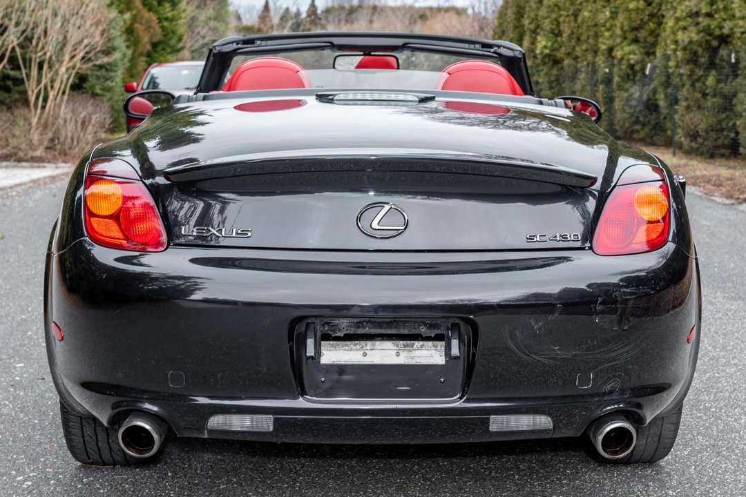 2005 Lexus SC430 - Image 5 of 31