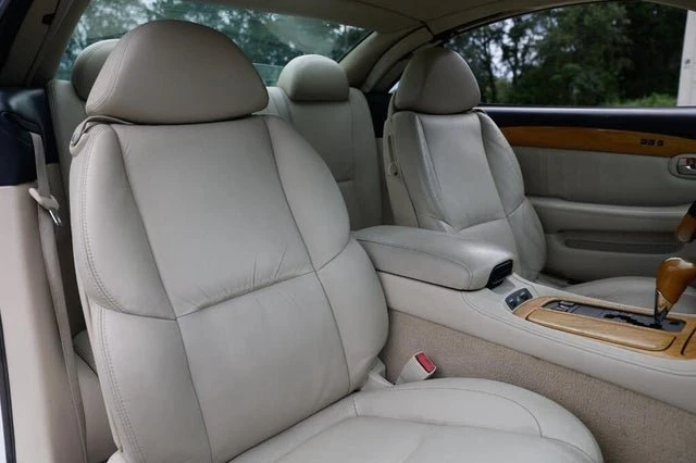 2005 Lexus SC430 - Image 15 of 19