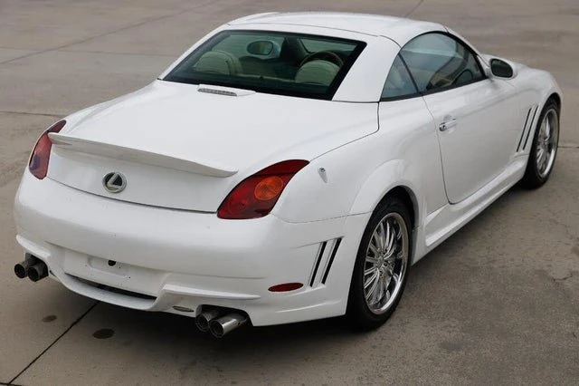 2005 Lexus SC430 - Image 11 of 19