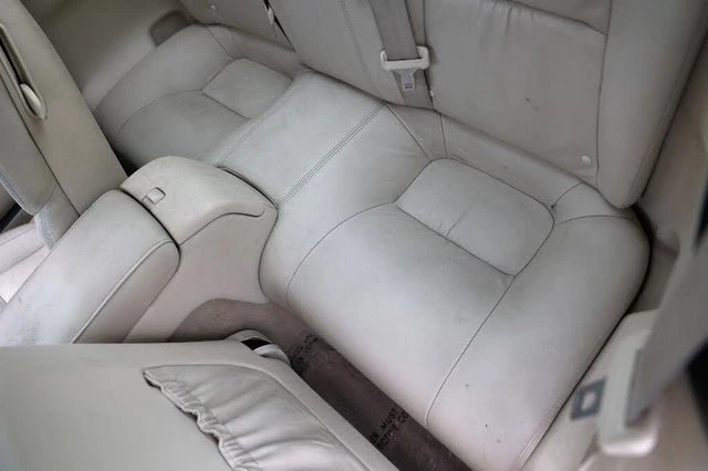 2005 Lexus SC430 - Image 10 of 19