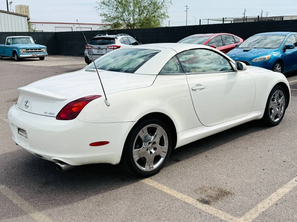 2005 Lexus SC430 - Image 3 of 22