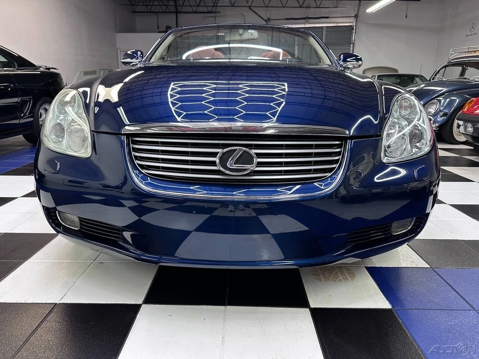 2005 Lexus SC430 - Image 4 of 21