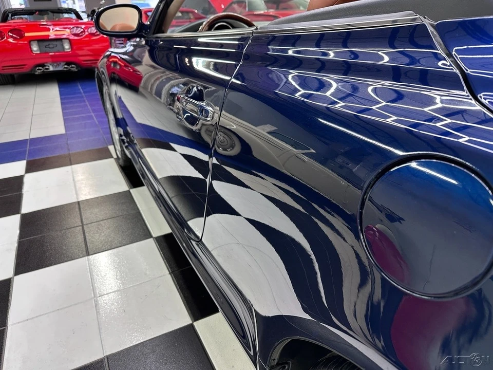 2005 Lexus SC430 - Image 14 of 21