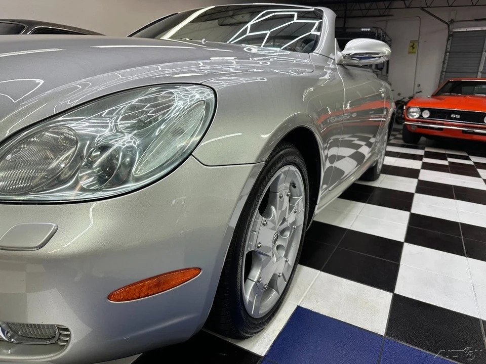 2005 Lexus SC430 - Image 8 of 24