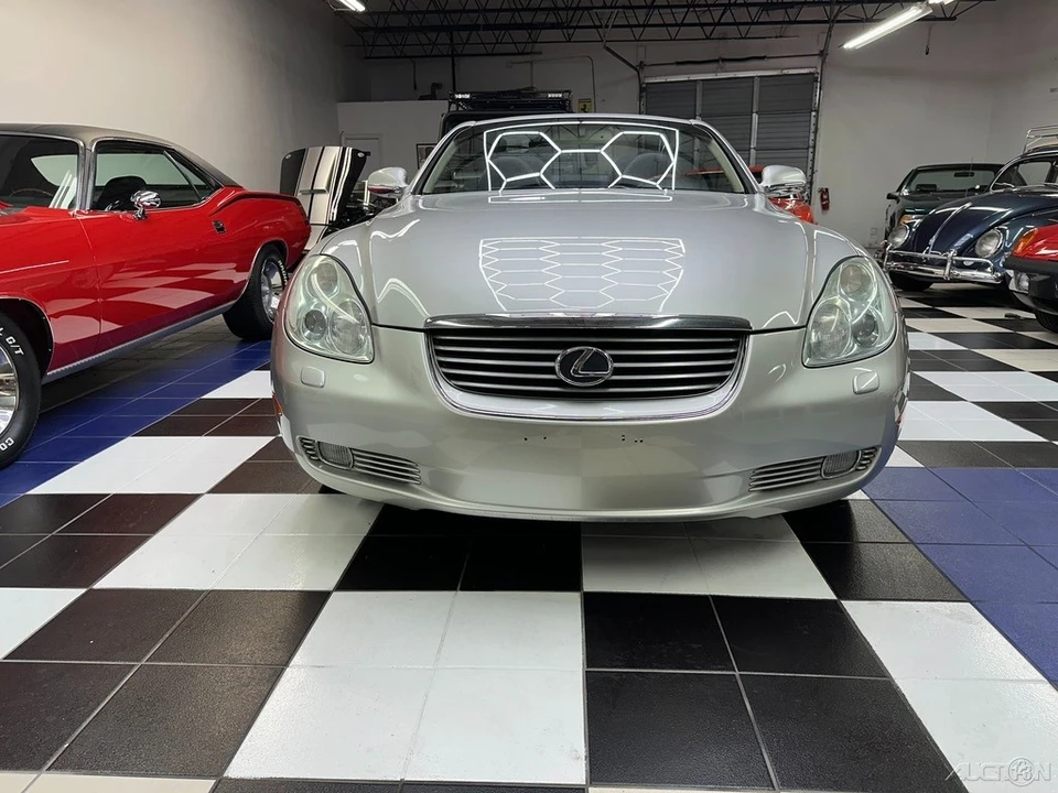 2005 Lexus SC430 - Image 4 of 24